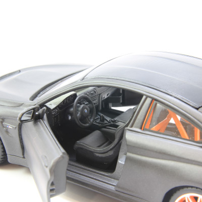 Mô Hình Xe Bmw M4 GTS Flat Grey 1:24 Maisto MH-31246