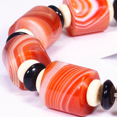 Vòng tay đá mã não cam đốt trụ mệnh hỏa, thổ - Ngọc Quý Gemstones