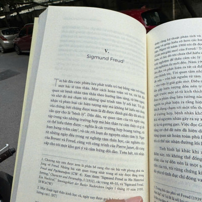 (Bìa cứng, Tặng bookmark + hình dán + hình ủi vải) HỒI ỨC, GIẤC MƠ, SUY NGẪM - Carl Gustav Jung – Omega Plus