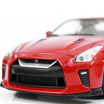 Mô Hình Xe Nissan GT-R 2017 Red 1:24 Bburago - MH18-21082