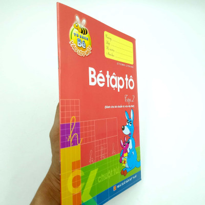 Tủ Sách Bé Vào Lớp 1 - Bé Tập Tô (Tập 2)(Tái Bản)