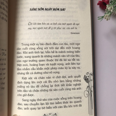 Sống Đẹp Mỗi Ngày - Bạn Có Thể Thay Đổi Thế Giới - Chỉ Thua Khi Đầu Hàng (Tái Bản 2018)