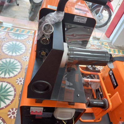 MÁY HÀN BÁN TỰ ĐỘNG MIG315 J1601 ( HÀN CO2 , ĐẦU CẤP DÂY RỜI, NGUỒN 380V, 2T/4T) JASIC - HÀNG CHÍNH HÃNG