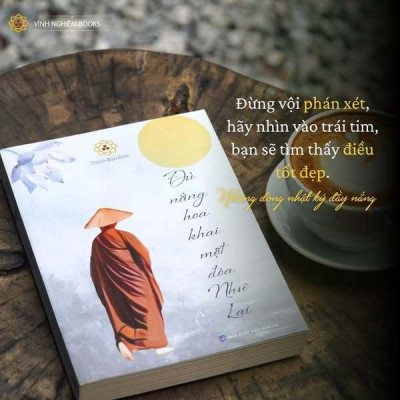 Sách - Đủ Nắng Hoa Khai Một Đóa Như Lai - Thích Bảo Giác - Vĩnh Nghiêm Books