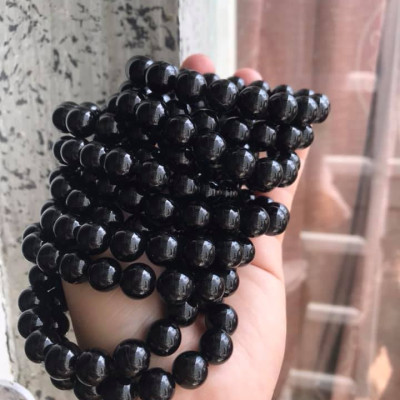 Vòng Tay May Mắn Đá Mã Não Đen Đậm Đẹp Size 10mm 18 Hạt Nữ mạng Thủy mạng Mộc ạ