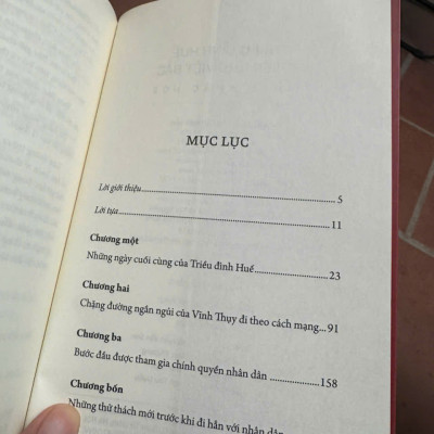 TỪ TRIỀU ĐÌNH HUẾ ĐẾN CHIẾN KHU VIỆT BẮC – Phạm Khắc Hòe – NXB Hội Nhà Văn