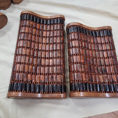 Gối Công Thái Học - Gối Hạt Gỗ Trắc Miếng ( video , hình thật )