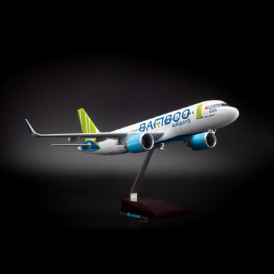 Mô hình máy bay Bamboo Airways Airbus A320 lắp ráp có đèn 47cm MBMH46