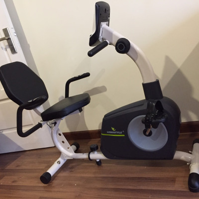 Xe đạp tập thể dục có tựa lưng BC66013 dành cho người già