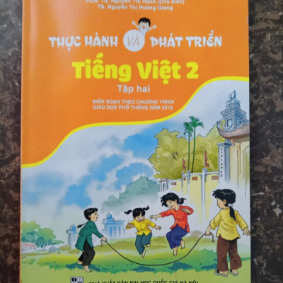 Sách - Thực hành và phát triển Tiếng Việt 2 tập 2 - Theo chương trình giáo dục phổ thông 2018