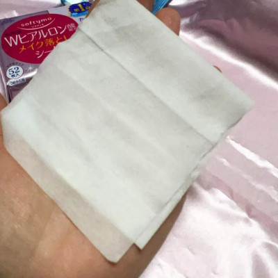 Khăn Giấy Tẩy Trang Dưỡng Ẩm Kosé Softymo Axit Hyaluronic Cleansing Sheet H (52 miếng)
