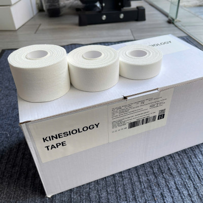 Băng Keo Thể Thao Cao Cấp Cotton Trắng KINESIOLOGY TAPE - VNS009 (13.7m), Băng Keo Thể Thao Cao Cấp Chuyên Dụng Bảo Vệ Khớp Cho Các Bộ Môn Thể Thao (Hàng Chính Hãng)