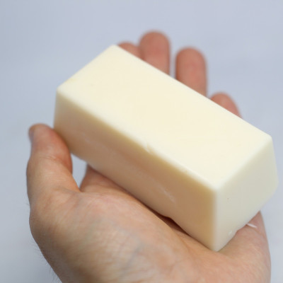 Sáp nến nguyên chất 100g chính hãng R2D