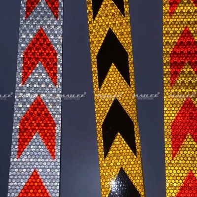 Băng Dính Phản Quang Cảnh Báo An Toàn Hình Mũi Tên 25m x 5cm, Dùng Dán Xe Ô tô, Thùng Xe Tải, Định Hướng An Toàn, chất liệu PVC Chống Thấm Nước - Mai Lee