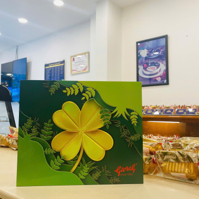 Hộp 4 Bánh Trung Thu Givral Tết Đoàn Viên 9 (150gr)