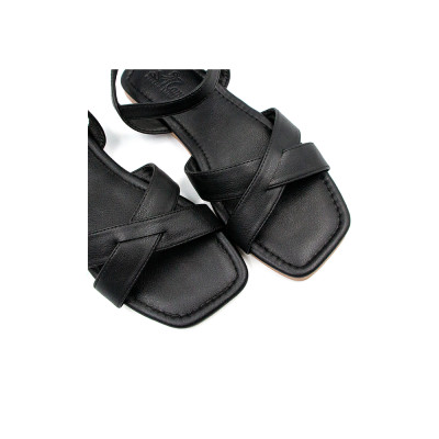 Sandal Dép Nữ Quai Chéo Da Microfiber TMW327
