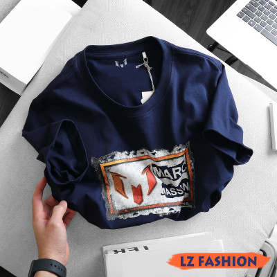 ÁO THUN NAM CỔ TRÒN TAY NGẮN FORM BODY IN HÌNH TRƯỚC NGỰC - LZPS148