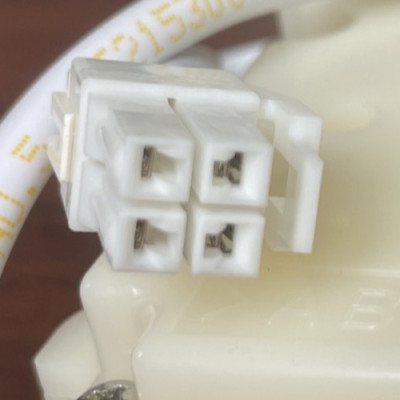 MOTOR ĐÁ XOAY, MOTOR ĐÁ RƠI, MOTOR ĐỔ ĐÁ TỦ LẠNH SIDE BY SIDE TOSHIBA – HÀNG CHÍNH HÃNG