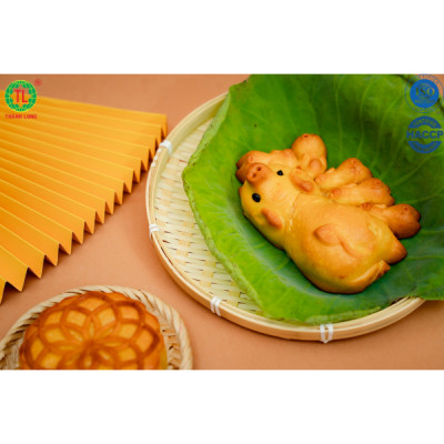 BÁNH TRUNG THU BẦY HEO 5 CON THÀNH LONG - NHÂN ĐẬU XANH 220G - VIỆT NAM