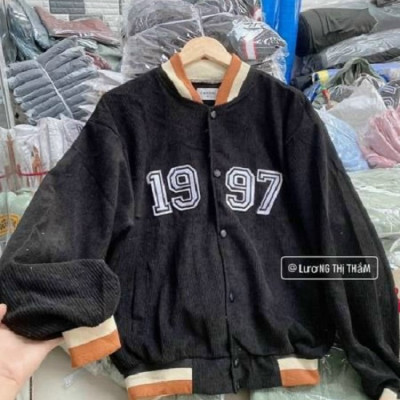 Áo khoác nhung thêu 1997 nam nữ mặc , áo khoác bomber nhung , áo khoác unisex vải nhung , áo khoác cặp đôi vải nhung gân dày mịn