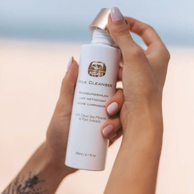 Combo Kedma Sữa Rửa Mặt (180ml)  + Toner Cân Bằng PH (180ml) -  Giúp Làm Sạch Lớp Make Up Và Dưỡng Ẩm Cho Da