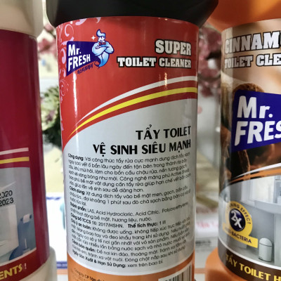 Chai Tẩy vệ sinh toilet Mr.Fresh 1L siêu mạnh hương ngàn hoa