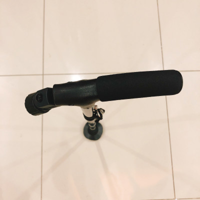 Gậy batoong đa năng (chống trượt, có đèn pin) phù hợp cho người cao tuổi