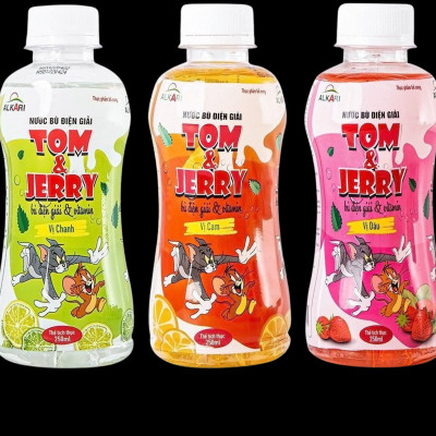 ￼Nước điện giải vị chanh Tom & Jerry ( thùng 24 chai * 250ml) - Date 08.24