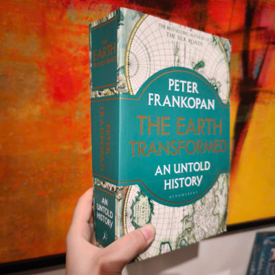 Sách - The Earth Transformed: An Untold History by Peter Frankopan - History/ Nonfiction /Science in English