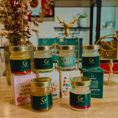 Tổ yến chưng đông trùng