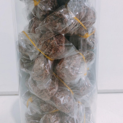 Ô mai Mơ - Xí muội mặn có hạt (500gr)