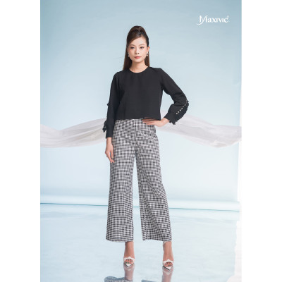 Set Áo Đen Tay Vây Cá Quần Lưng Liền Caro Trắng Đen Maxivic M-SETBO-08