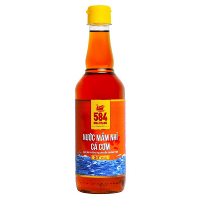 Nước Mắm 584 Nha Trang 30 Độ Đạm, Thùng 6 Chai Nhựa 500ml