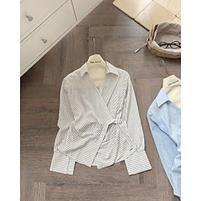 Sơ mi sọc khuy chéo tay dài