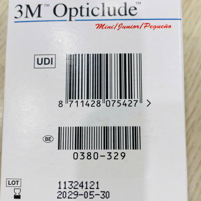 Combo 3 hộp băng dán mắt tập nhược thị 3M Nexcare cỡ bé 1537 cho trẻ dưới 4 tuổi, 50 miếng/hộp ( bao bì mới)