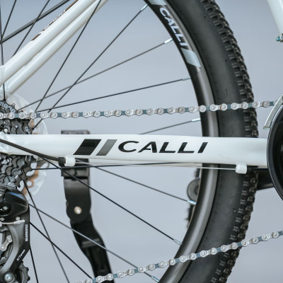 Xe đạp thể thao CALLI 2400 Khung nhôm không mối hàn