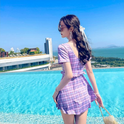 Bộ đồ bơi bikini kín đáo nữ giấu bụng đi tắm biển váy liền áo cộc - B.45