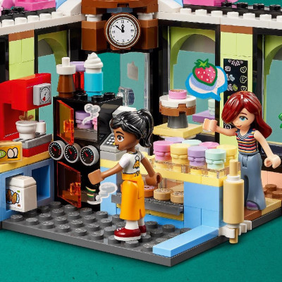 LEGO FRIENDS 42618 Đồ Chơi Lắp Ráp Tiệm Cà Phê Thành Phố Heartlake (426 chi tiết)