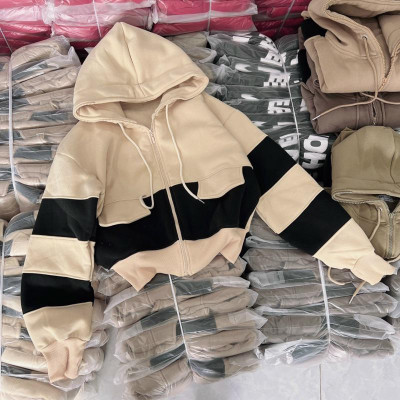 [LZ] Áo khoác Kéo Cao Nỉ Dày Chống Nắng Dáng Lửng Phối Màu Tay Xỏ Ngón 4 Túi Nón To hàng đẹp xitin-A2165