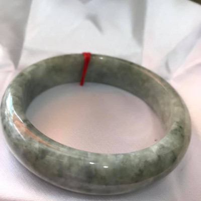 VÒNG CẨM THẠCH NAM BẢN HẸ ĐẬU 62MM MỚI ĐÁ THIÊN NHIÊN MÀU XÁM BÔNG NAM 72KG ĐẾN 88KG ĐEO