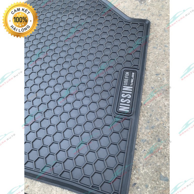 Thảm Lót Sàn Cao Su Đúc Xe Toyota Veloz 2022-23 Mẫu Tổ Ong Cao Su Nissin Không Mùi Cao Cấp