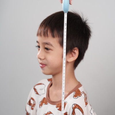 Thước đo vòng eo tự rút, thước dây bọc da Sailaza kích thước 150cm