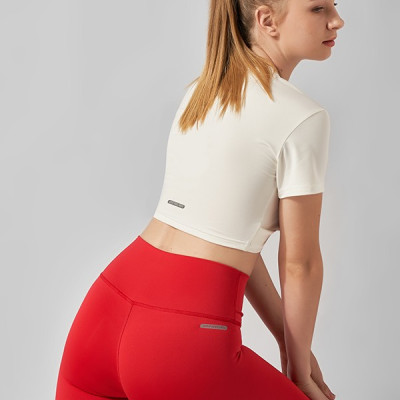 Áo croptop nữ