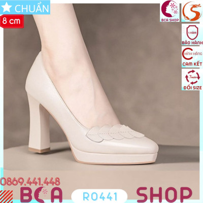 Giày cao gót nữ màu đen 8p RO441 ROSATA tại BCASHOP bít mũi, có nhấn dây trái tim lạ mắt, siêu dễ thương và thời trang