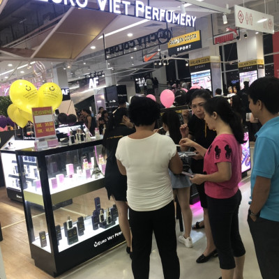 Nước hoa MILLENIA  005W Nguồn gốc hương Từ Burberry London.(NƯỚC HOA NỮ) 10ml