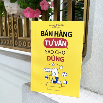 Combo sách - 3 Cuốn Cẩm Nang Tư Vấn Bán Hàng ( Bán Hàng Tư Vấn Sao Cho Đúng + Chào Hàng Chuyên Nghiệp Để Bán Hàng Thành Công + Giao Tiếp Chuyên Nghiệp Để Bán Hàng Thành Công) (MinhLongBooks)
