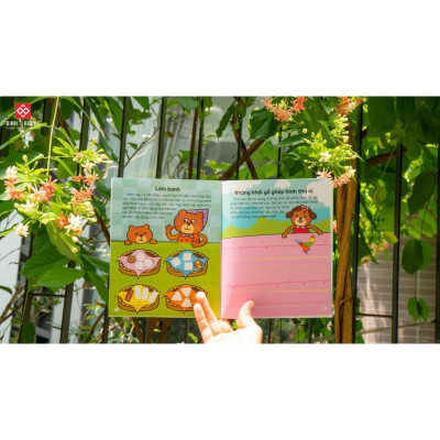 Sách - Hình Dán Thú Vị, Rèn Trí Thông Minh - Combo 10 Tập - Đinh Tị Books
