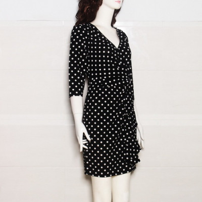 ĐẦM TAY LỞ CHẤM BI DÚN EO