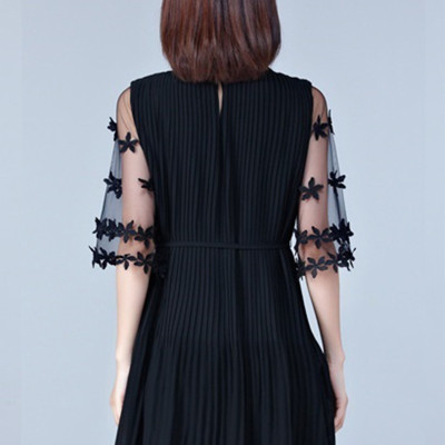 Đầm suông nữ tay ren hoa xinh xắn 36