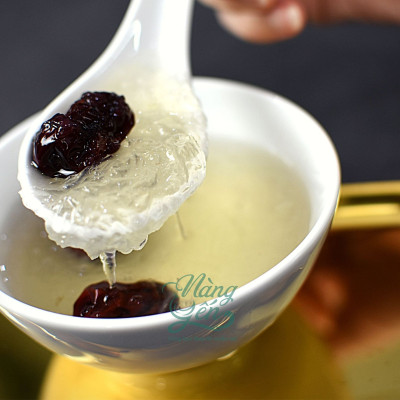 TỔ YẾN 2.5 GRAM CHƯNG VỚI TÁO ĐỎ, NHÂN SÂM, HẠT SEN | YẾN SÀO NÀNG YẾN | | Đóng gói tiện lợi dễ dàng chế biến | Thành phần nguyên liệu vừa đủ cho 3 suất ăn bổ dưỡng | Giúp tăng cường sức đề kháng | Chống lão hoá | Ổn định đường huyết 